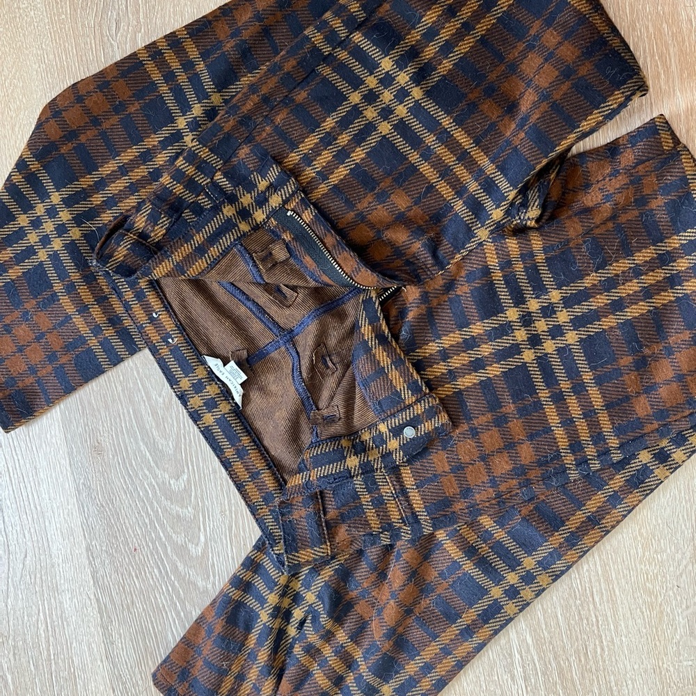 American Eagle Plaid Soft Stretch Pants - Picture 2 of 6